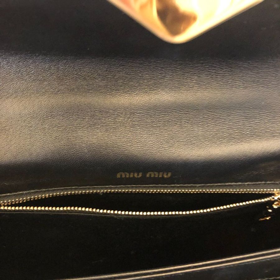 MIU MIU Confidential matelassé napa leather bag 黑(淡金)-12