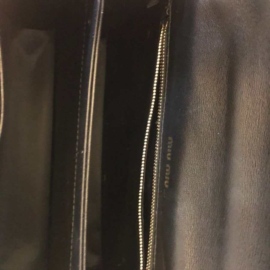 MIU MIU Confidential matelassé napa leather bag 黑(淡金)-13