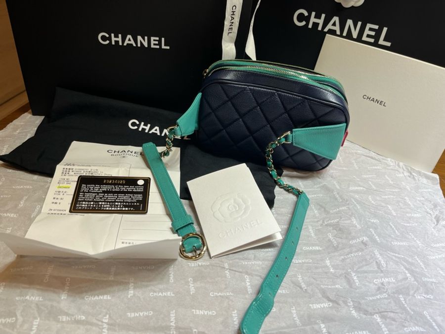 Chanel經典菱格紋 超稀有荔枝牛皮兼具實用與時尚撞色腰包+皮夾  相機包 人間香奈兒Jennie 同款！-6