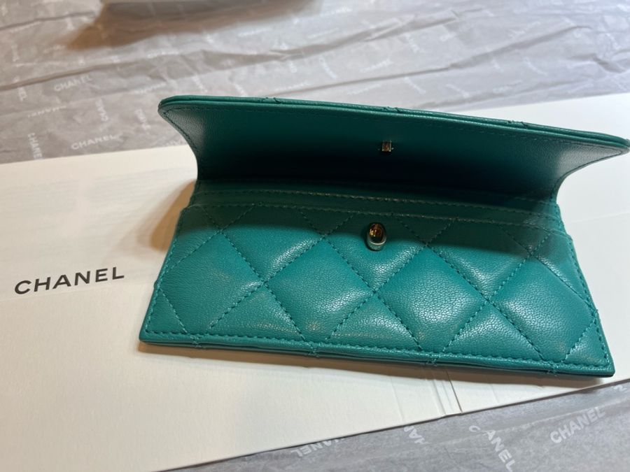 Chanel經典菱格紋 超稀有荔枝牛皮兼具實用與時尚撞色腰包+皮夾  相機包 人間香奈兒Jennie 同款！-15