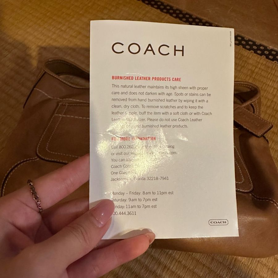 專櫃購入 Coach 全真皮 月亮腋下包 棕色-12