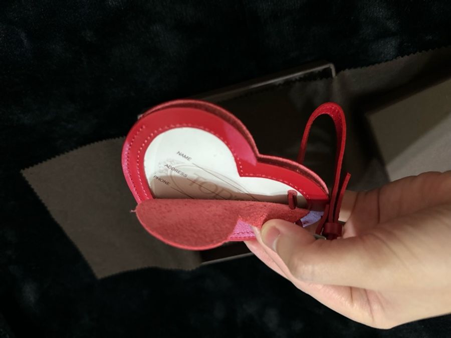 TOD’S 紅 愛心 行李箱吊牌-3