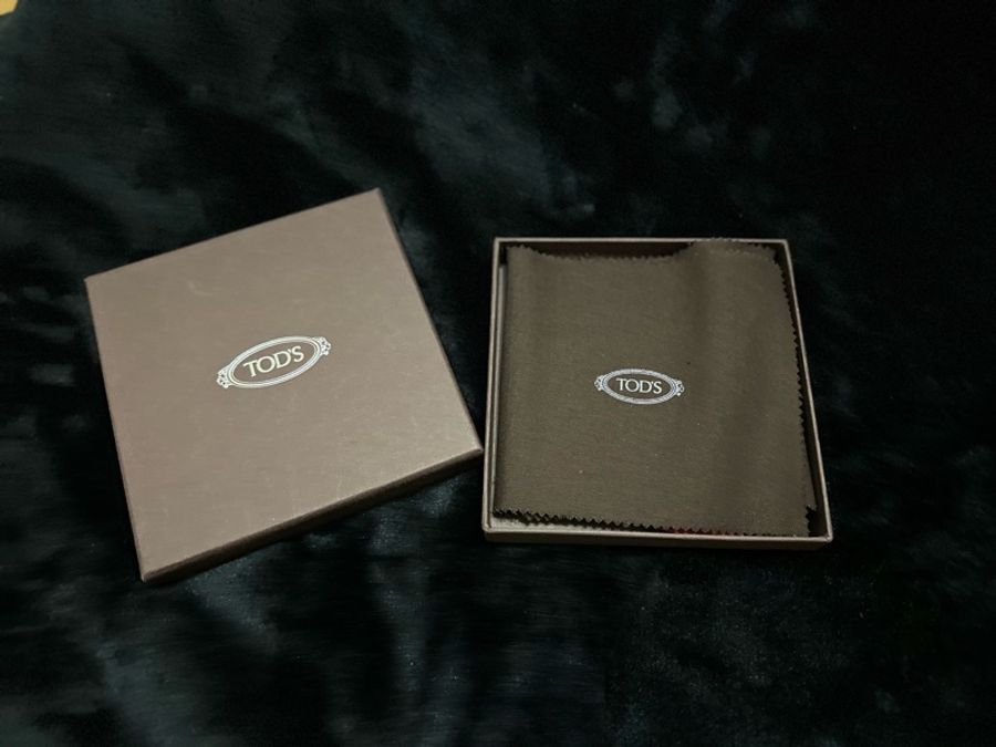TOD’S 紅 愛心 行李箱吊牌-5