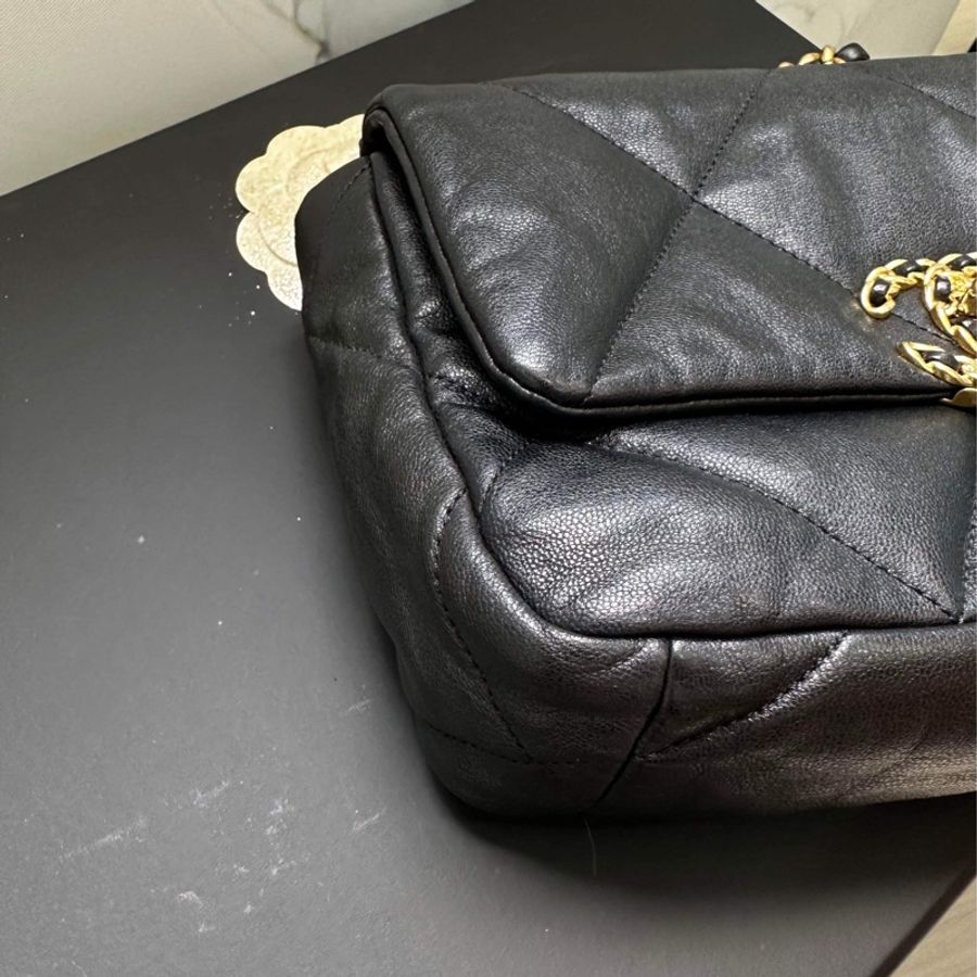 Chanel 19包26公分 香港購證全配29開-1