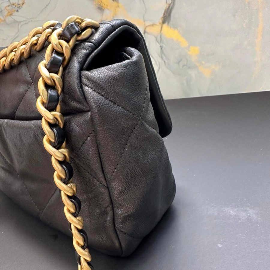 Chanel 19包26公分 香港購證全配29開-9