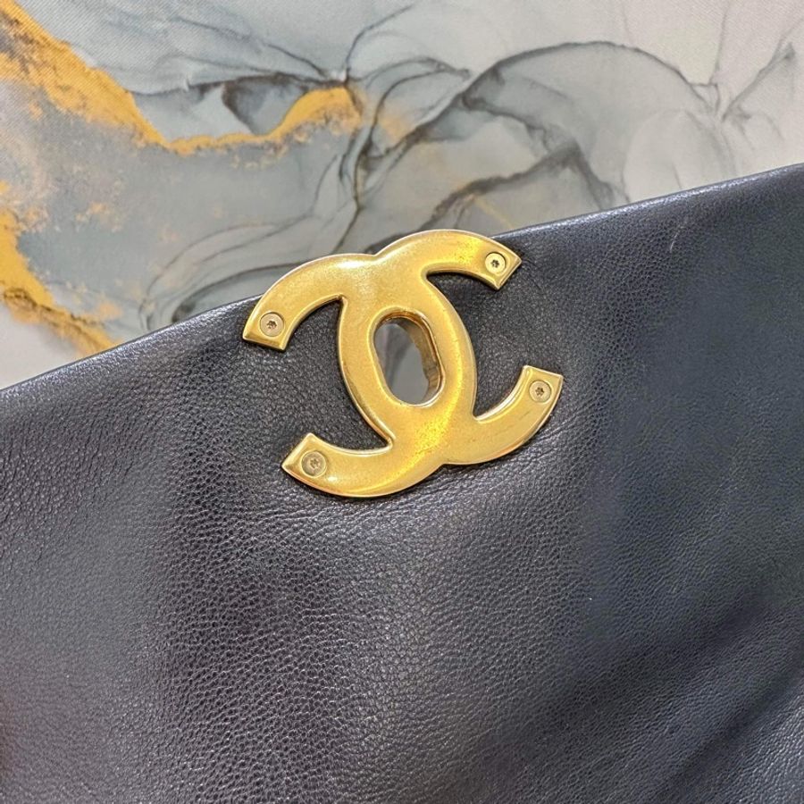 Chanel 19包26公分 香港購證全配29開-13