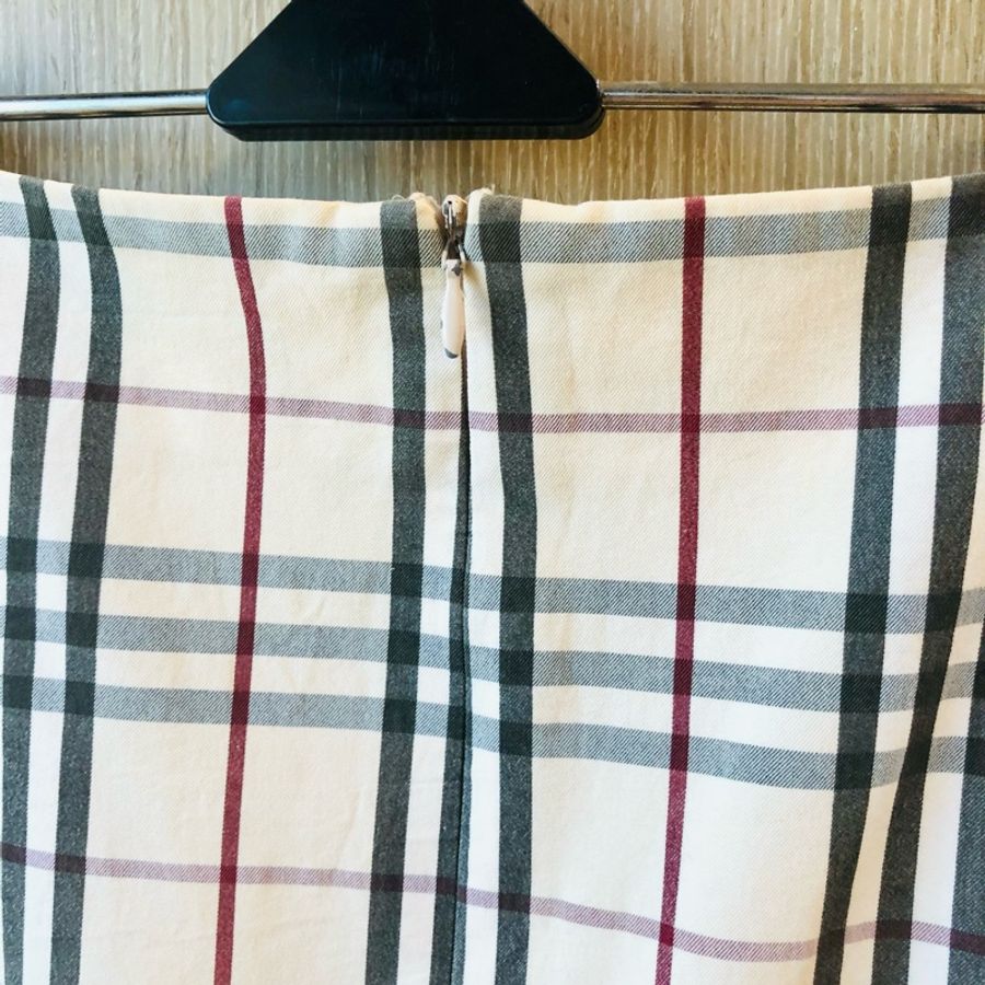 二手正品BURBERRY 七分裙(London)-2