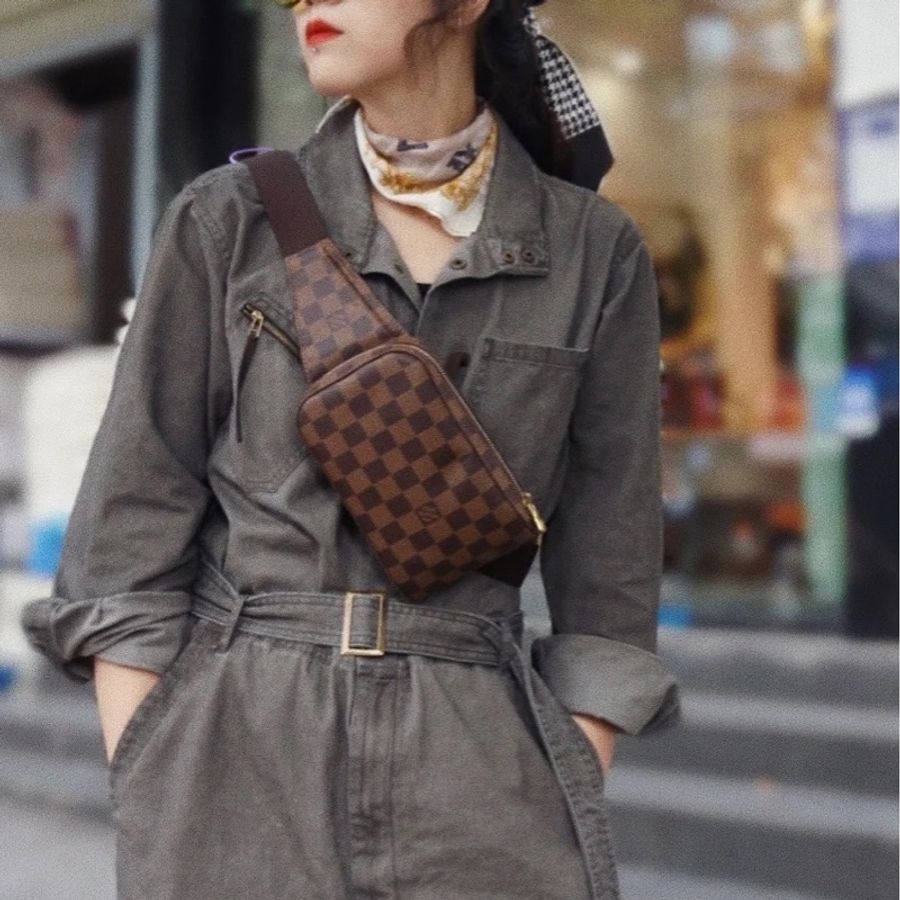 ❗️大降價秒殺價❗️#Lv #vintage #棋盤格 斜背 #胸口包 #腰包 #胸包 #男包-1