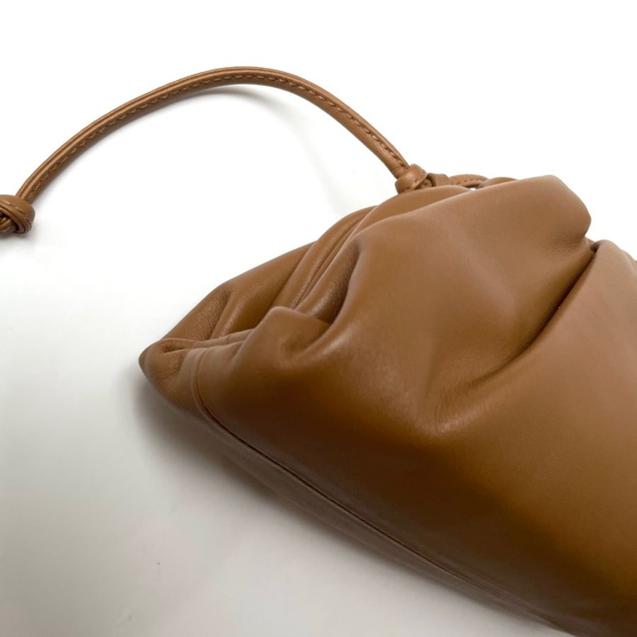 Bottega Veneta 焦糖色雲朵包 小號-4