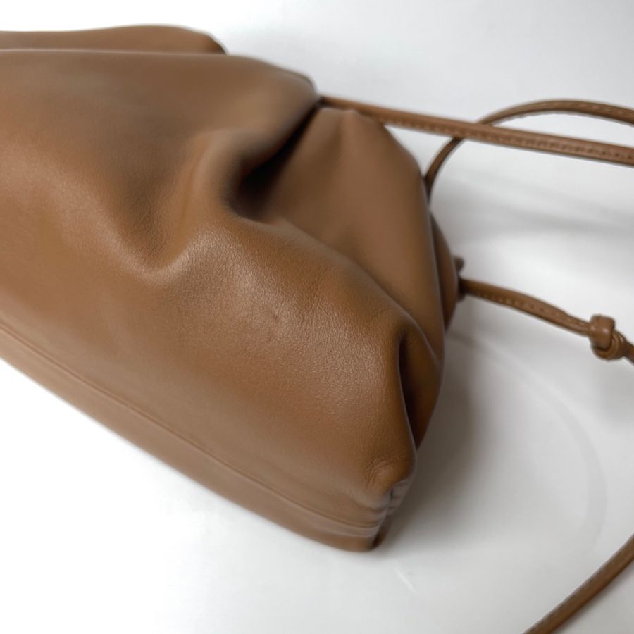 Bottega Veneta 焦糖色雲朵包 小號-5