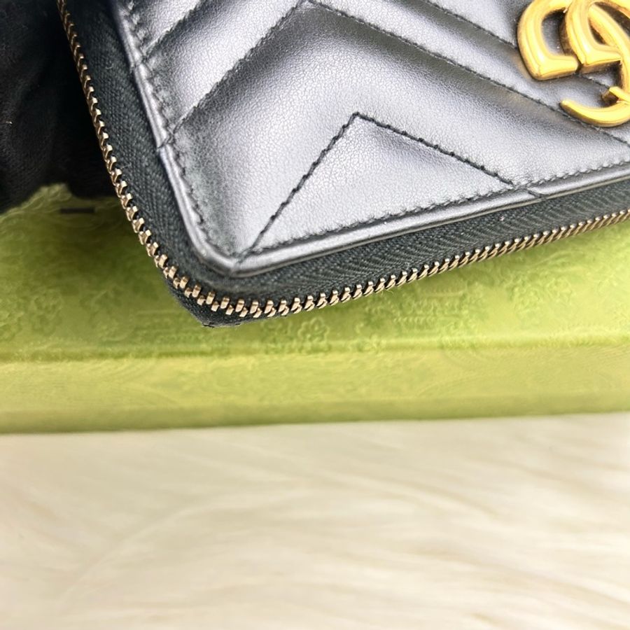 GUCCI GG Marmont系列仿舊金色雙G LOGO牛皮山形紋拉鍊長夾(黑色/443123)-14