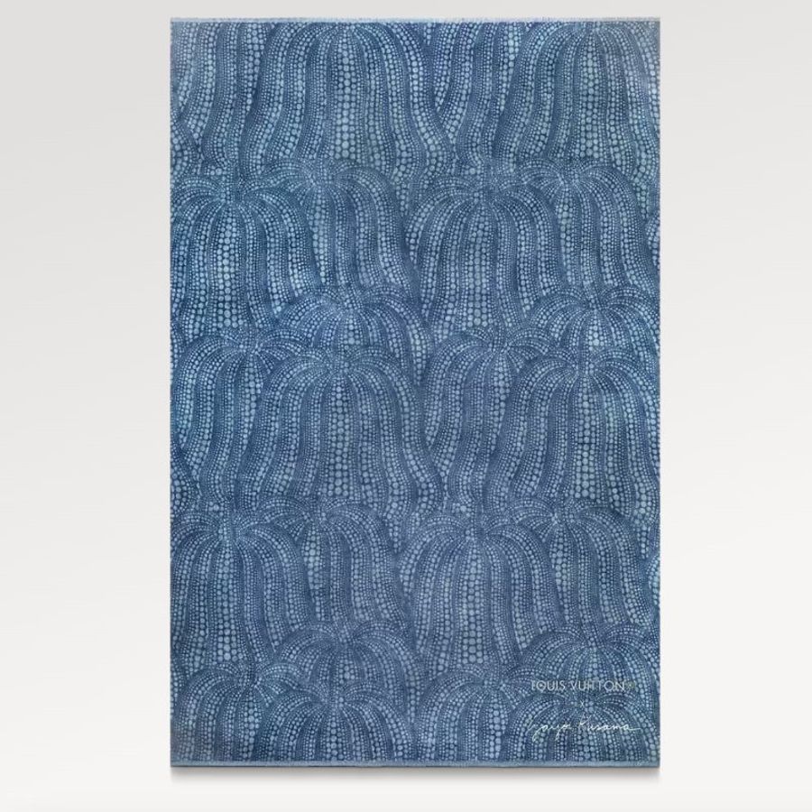全新品 Louis Vuitton LV x YK Denim Pumpkin 藍色丹寧草間彌生200x138披巾/絲巾-5