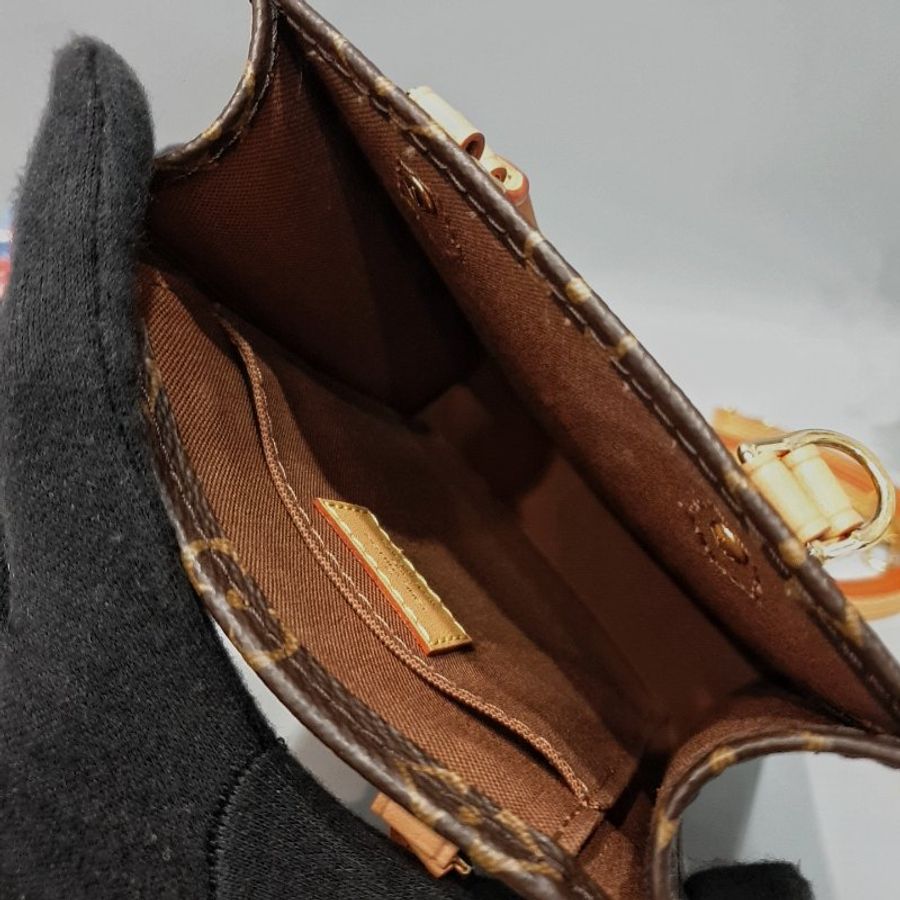 Louis Vuitton LV 晶片款 老花字紋 Petit Sac Plat 迷你 琴譜斜背包M81295-12