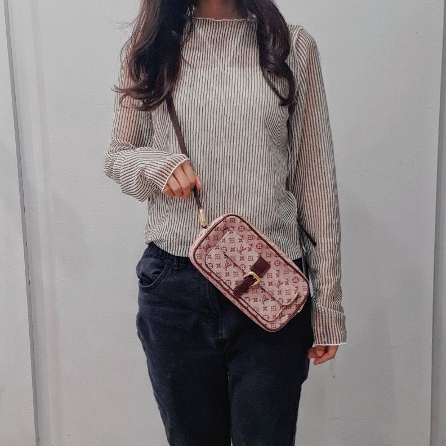 Louis Vuitton LV 老花字紋 紅色丹寧布 相機包/斜背包/肩背包-13