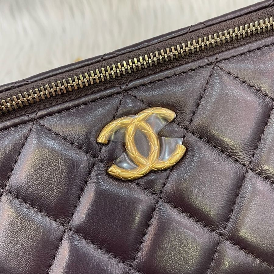 Chanel AP3044 紫牛皮菱格Coco Crush金珠斜背化妝箱 長盒子*-9