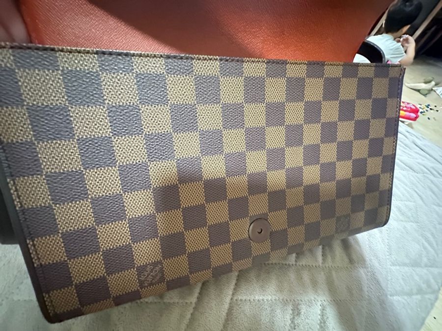 LV 棋盤格 限量款 表參道方盒子-1