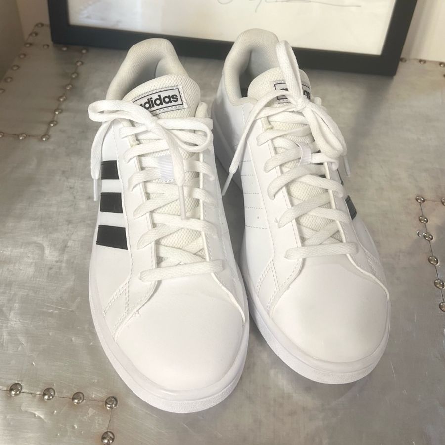 adidas 愛迪達經典小白鞋 單邊三槓［全新］-5