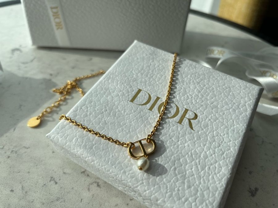 Dior 全新 珍珠項鍊 金色CD 專櫃搶手款-0