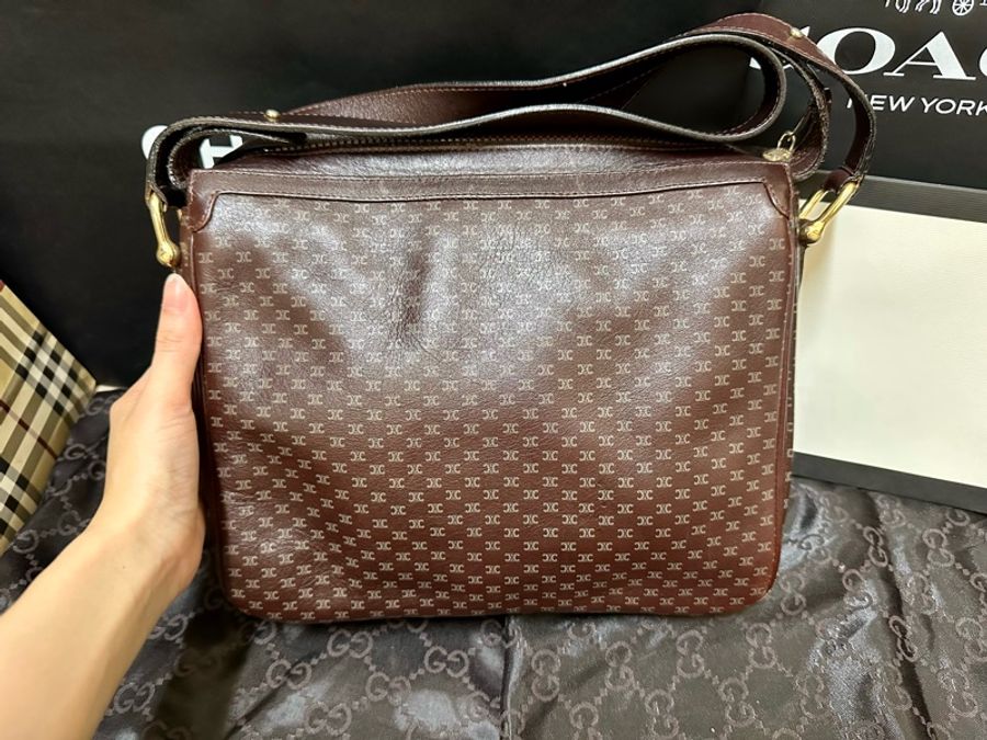 Celine vintage 經典黑老花斜背郵差包/公事包 絕版稀有款-1