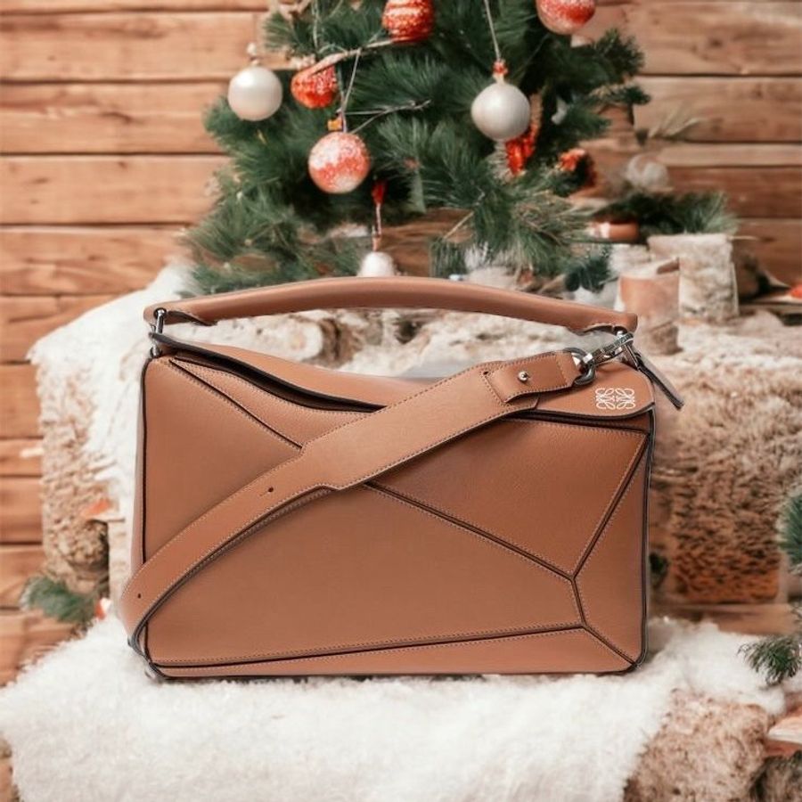 Loewe 大款經典小牛皮 Puzzle包 焦糖色《佳節年終特賣》-11