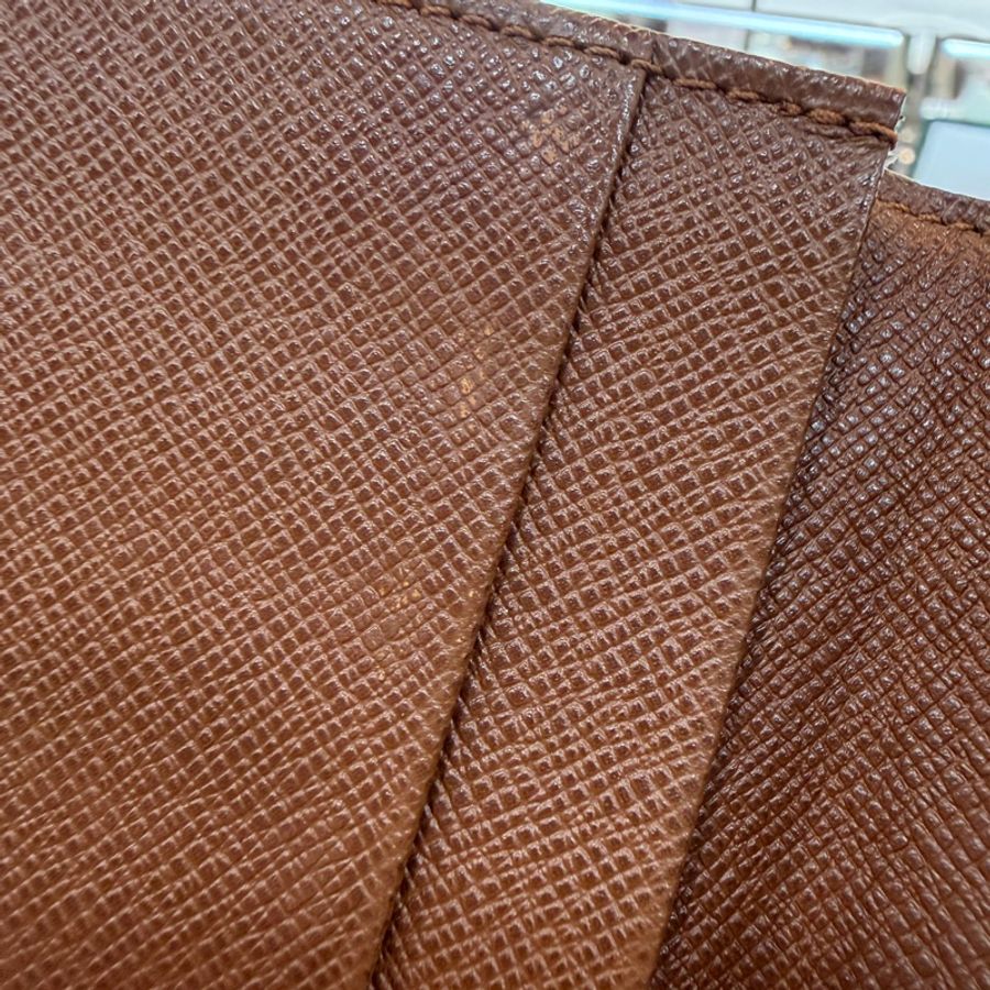 Louis Vuitton M60825原花焦糖內裡對開6卡長夾-16