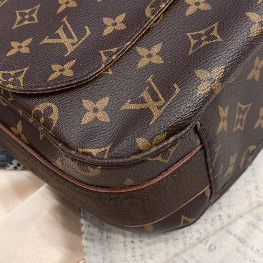 Louis Vuitton LV 字紋 小鐵牌 掀蓋 斜背包/肩背包-2