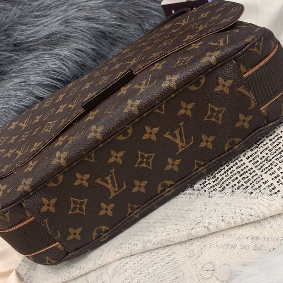 Louis Vuitton LV 字紋 小鐵牌 掀蓋 斜背包/肩背包-6