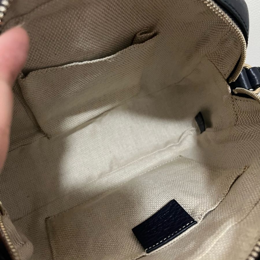 Gucci Soho 藍黑色流蘇相機/斜背包-16