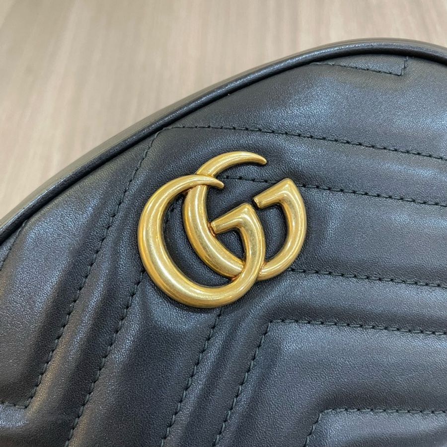 Gucci 476434黑山形紋牛皮復古金GG馬夢腰包Marmont-12