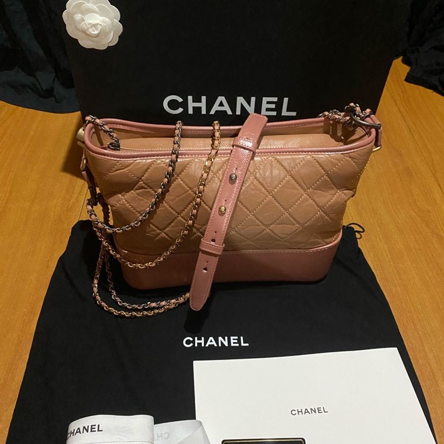 Chanel 霧金釦玫瑰粉中號流浪包-5