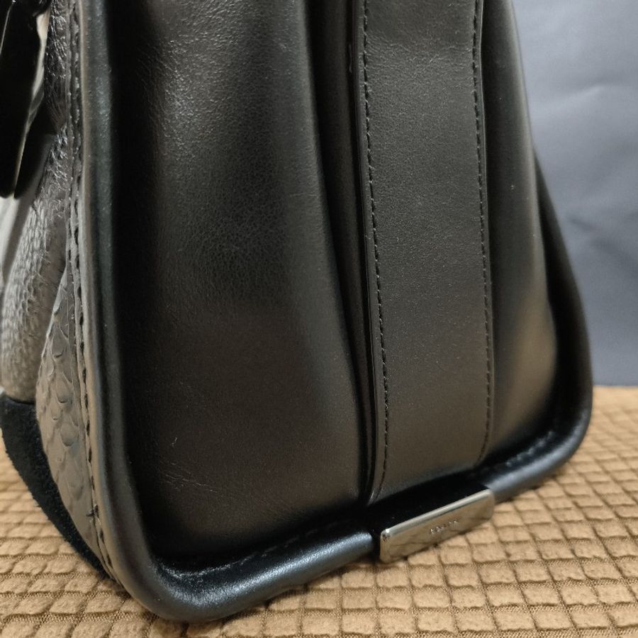 Coach 蔻馳 正櫃品項 限量款 消光黑金屬 手提托特-11