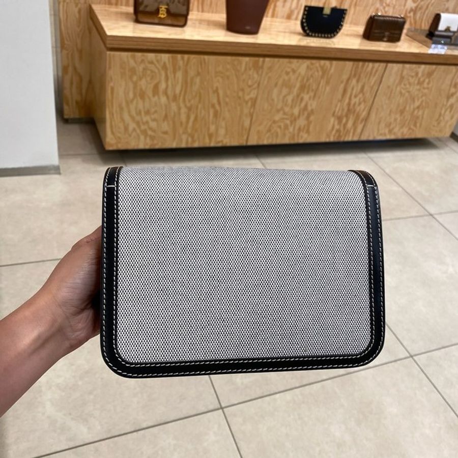 🎁特價🎁Burberry 80306661 小型三色帆布及皮革 TB 包 灰色/黑色/棕色《全新商品 》-5