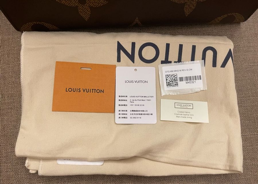 Lv OntheGo MM雙色雙面可手提可肩背購物包 托特包 M45321-26