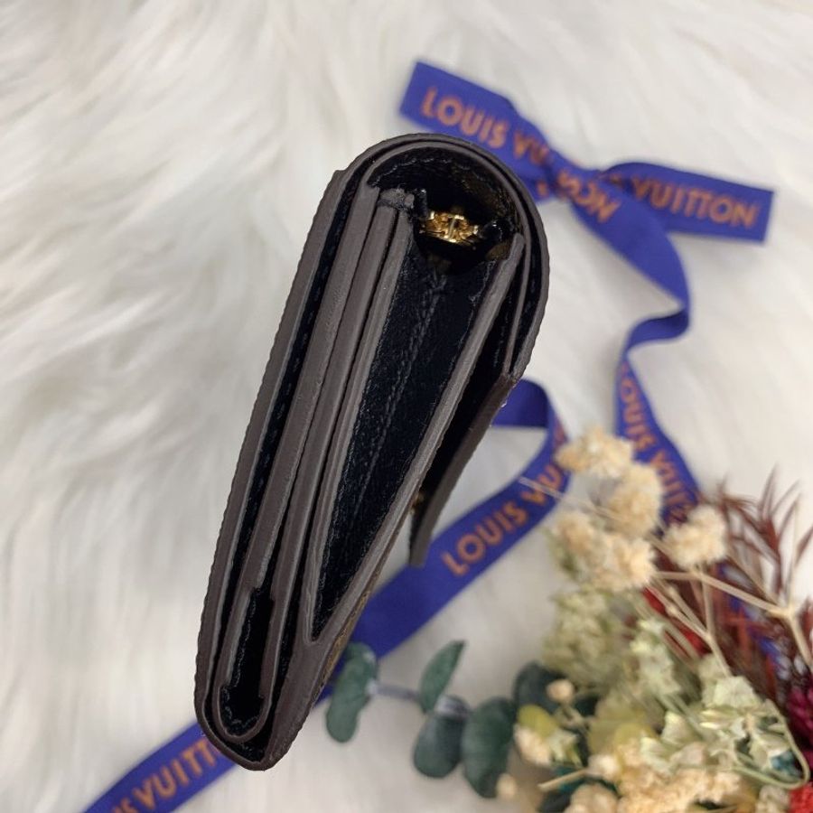 Louis Vuitton LV 字紋 雙拼色 Zoe 小款 三折零錢短夾/皮夾-2