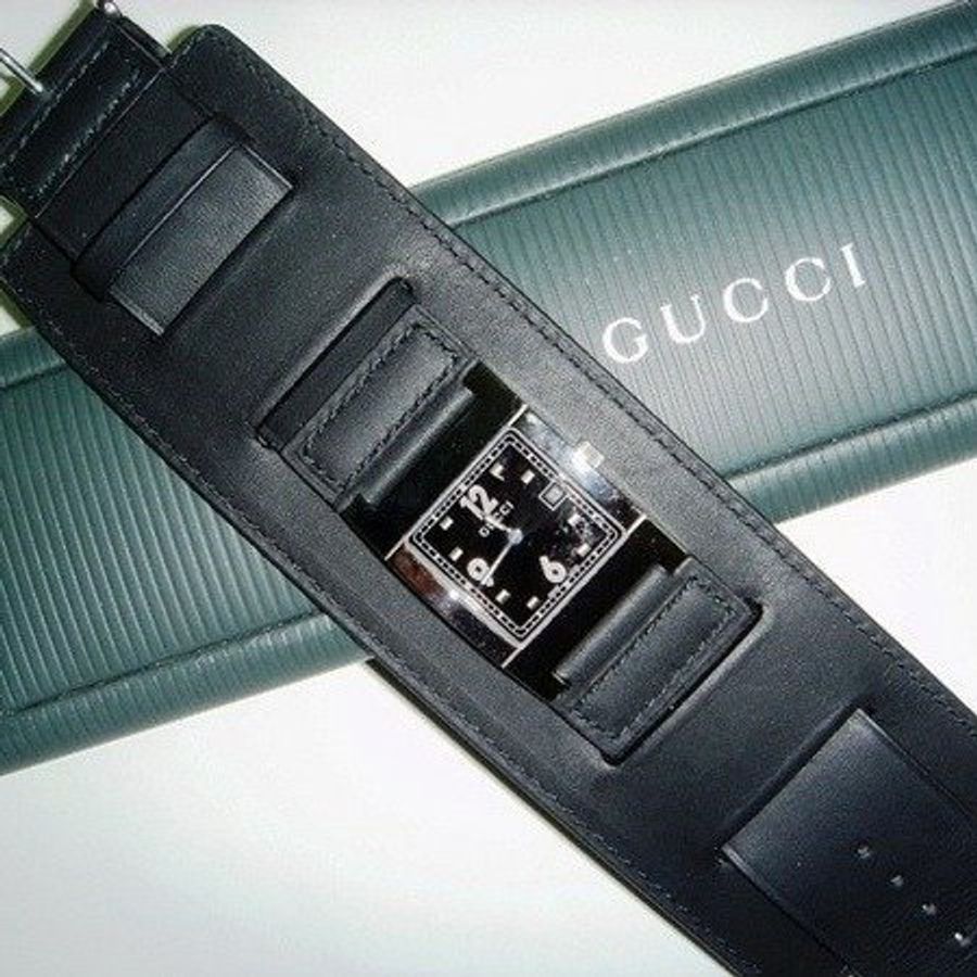 GUCCI 古馳真皮時尚錶 (手環式獨特設計,正櫃真品)-2