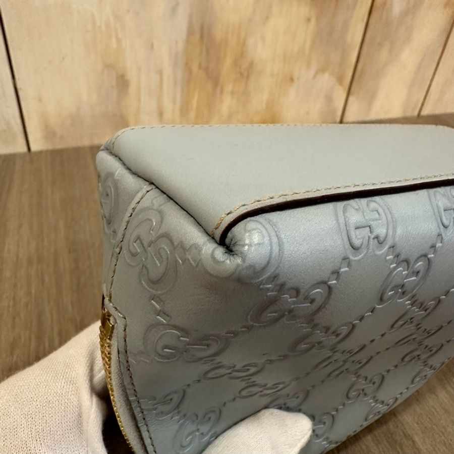 Gucci 141810 淺藍牛皮壓紋拉鍊化妝包 零錢包-10