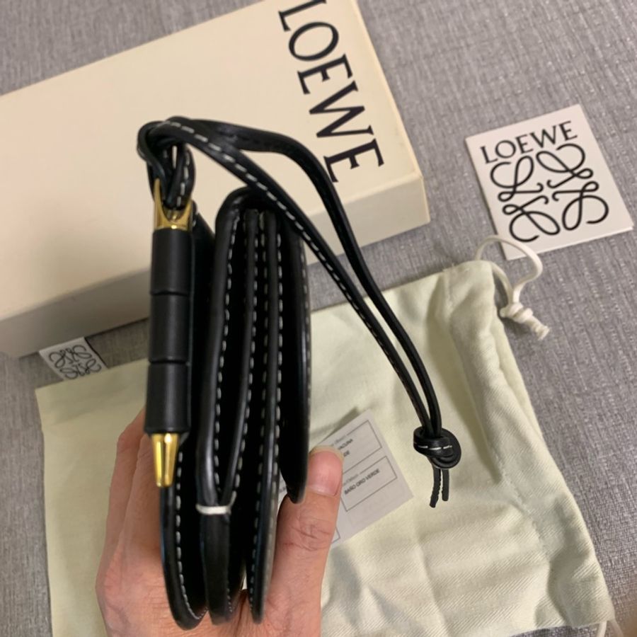 Loewe 小羊皮 長夾-13