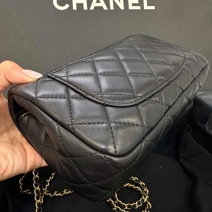 chanel mini 20金球 晶片款近全新 膠膜未拆 全配有購證 金球方胖 cf20 黑金 經典款-13