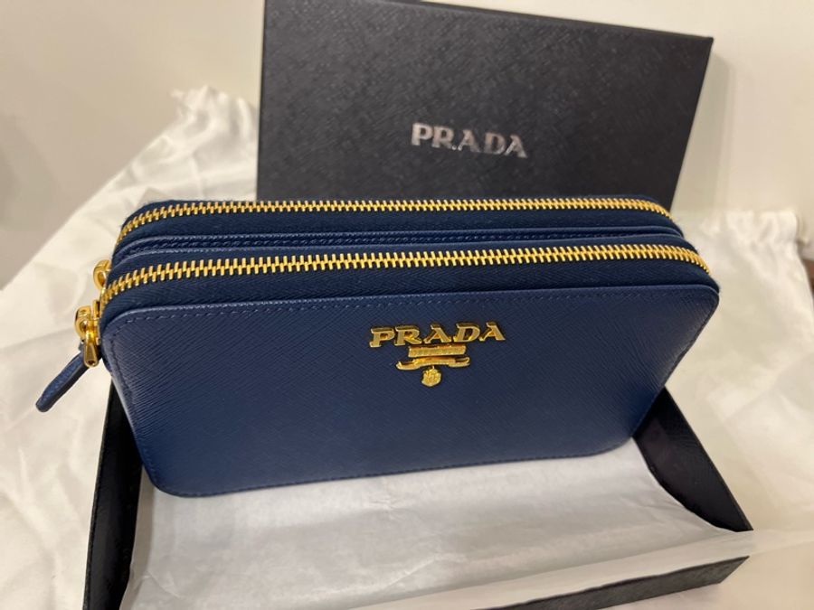 PRADA Saffiano皮革 雙層拉鍊 藍色 單肩袋 斜揹袋-1
