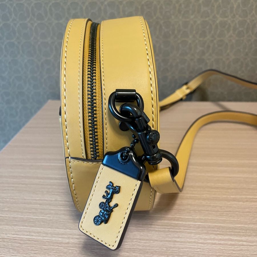 COACH 1941 圓餅包(專櫃款)-3