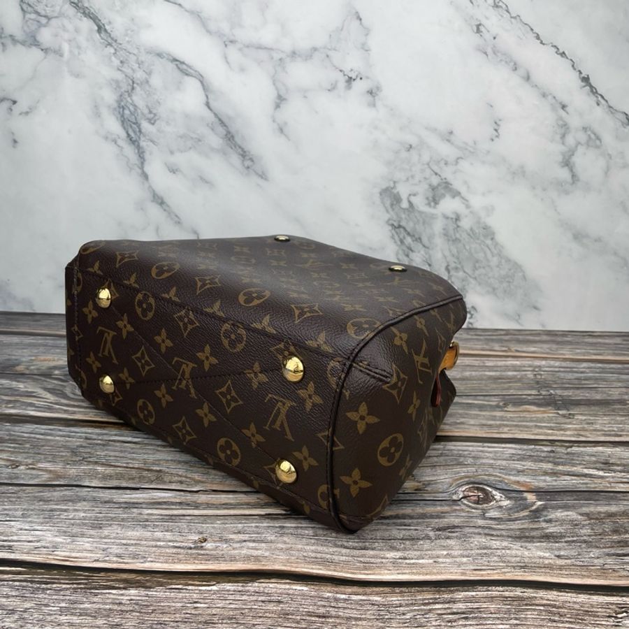 Louis Vuitton 路易威登 M41055 經典MONTAIGNE BB #蒙田包 / #斜背包 / #肩背包-15
