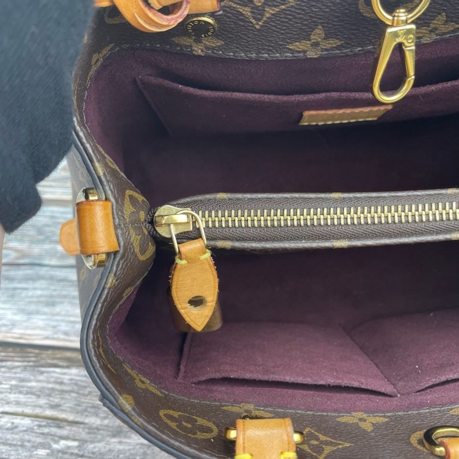 Louis Vuitton 路易威登 M41055 經典MONTAIGNE BB #蒙田包 / #斜背包 / #肩背包-24
