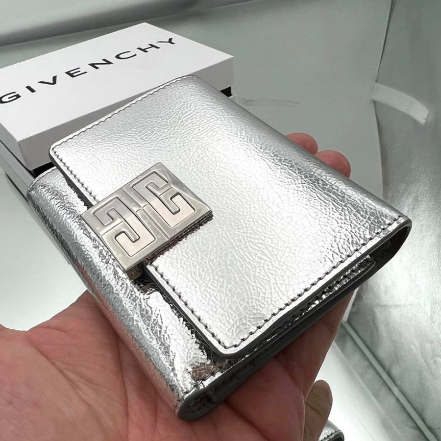 🎁母親節特價🎁Givenchy 4G 層壓皮革三折錢包 銀色【促銷品】-11
