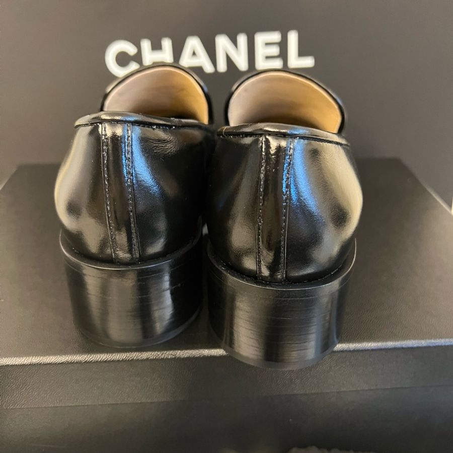 Chanel 香奈兒 23C 經典樂福鞋-10