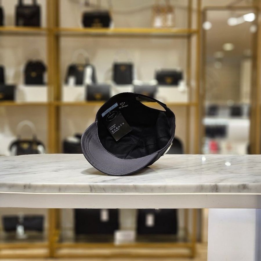 🌸2025春夏新品🌸Prada 1HC274 男女同款 Re-Nylon 經典三角標誌棒球帽 黑色 S/M/L(購買請訊息告知需要尺寸)-3