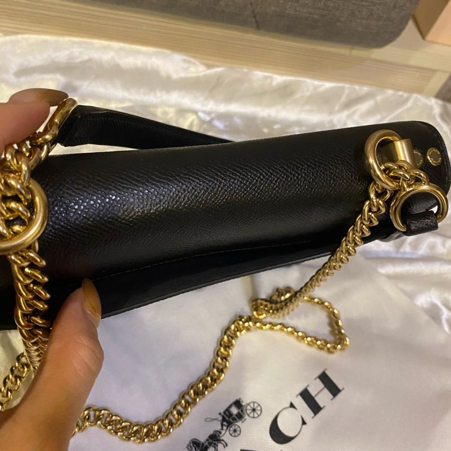Coach 老花拼接黑色防刮皮金鍊包-13