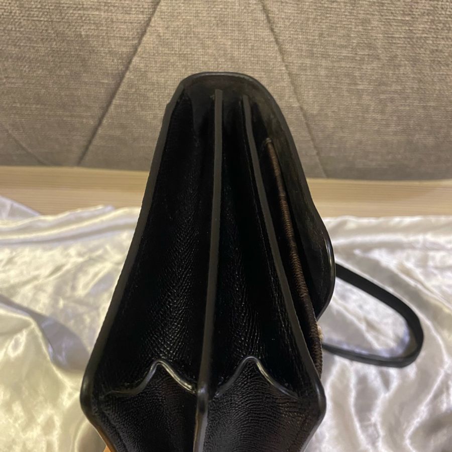 Coach 老花拼接黑色防刮皮金鍊包-23