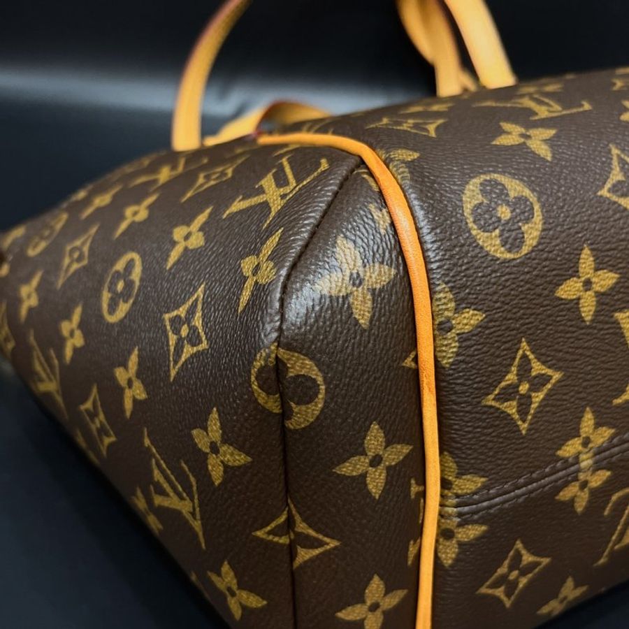 Louis Vuitton LV 老花字紋 小款 口袋天心包/側肩包/購物包-4