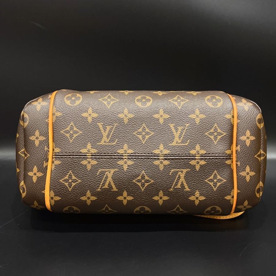 Louis Vuitton LV 老花字紋 小款 口袋天心包/側肩包/購物包-6