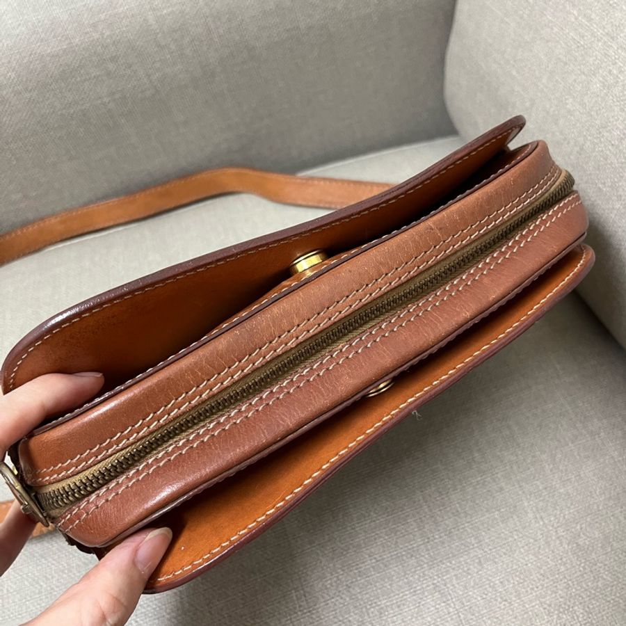 Celine Vintage 經典老花相機包-12